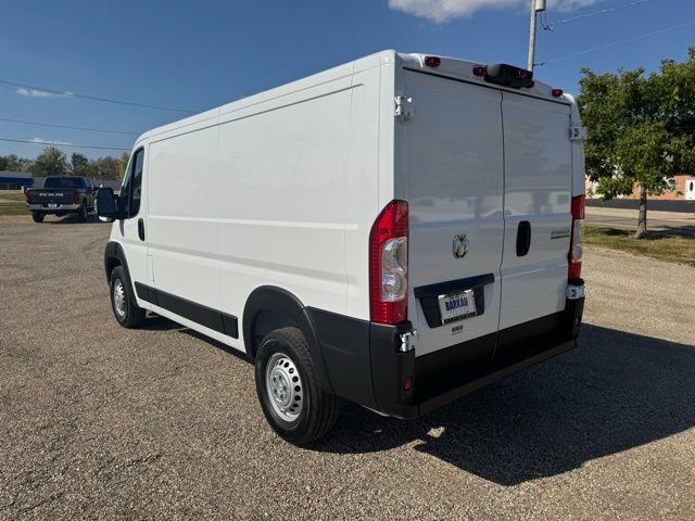 Used 2025 RAM ProMaster 2500 w/ Convenience Group FWD image 5