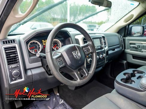 Used 2017 RAM 1500 Classic SLT image 18