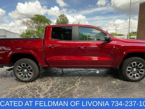 Used 2023 Chevrolet Colorado LT w/ LT Convenience Package II AWD/4WD image 9