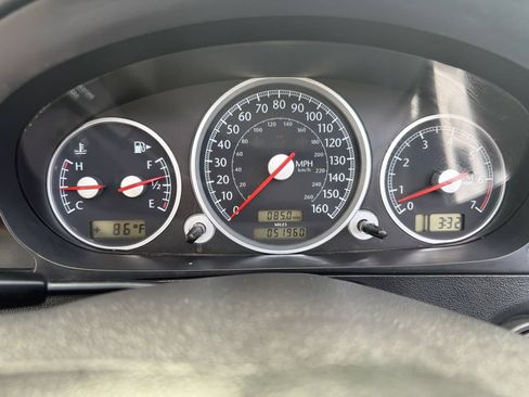 Used 2005 Chrysler Crossfire Convertible RWD image 14
