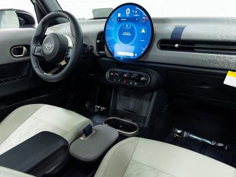 Certified 2025 MINI Cooper S image 28