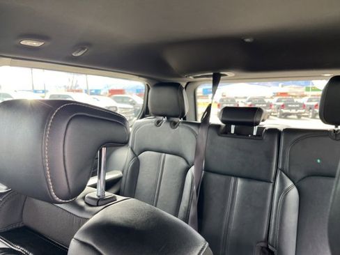 Used 2024 Jeep Wagoneer Series II w/ Flexible Seating Group image 20