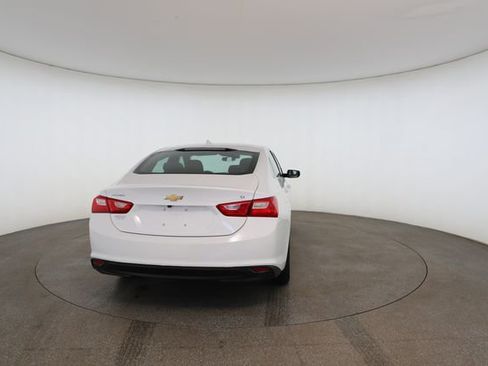 Used 2023 Chevrolet Malibu LT image 16