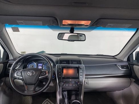 Used 2015 Toyota Camry XLE w/ Moonroof Package FWD image 20