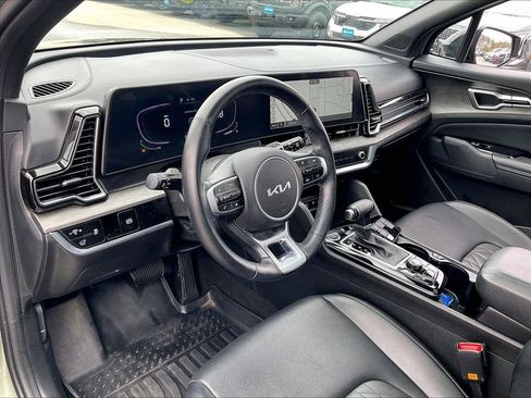 Used 2023 Kia Sportage X-Line w/ X-Line Premium Package image 8