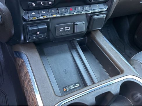 Used 2022 GMC Sierra 1500 Denali w/ Driver Alert Package II image 30