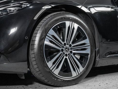 Used 2023 Mercedes-Benz EQS 450+ Sedan image 29