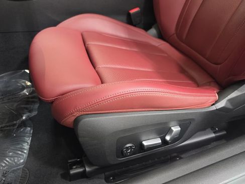 Certified 2024 BMW 430i xDrive Coupe w/ M Sport Package AWD/4WD image 26