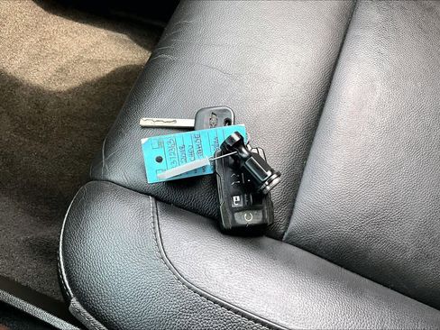 Used 2018 Chevrolet Tahoe LT image 15