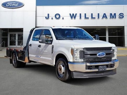 Used 2019 Ford F350 XL w/ Power Equipment Group image 1