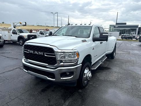 Used 2024 RAM 3500 Big Horn image 4