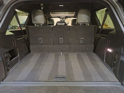 Used 2025 Lincoln Navigator L Reserve w/ Jet Appearance Package AWD/4WD image 40