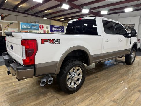Used 2018 Ford F350 King Ranch w/ King Ranch Ultimate Package AWD/4WD image 5