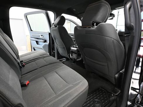 Used 2022 RAM 1500 Big Horn AWD/4WD image 49