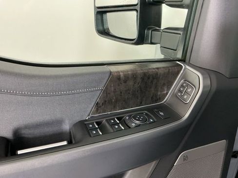 Certified 2024 Ford F350 Lariat w/ Camper Package image 17