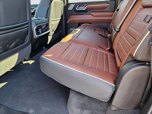 New 2026 GMC Sierra 2500 Denali Ultimate w/ Max Trailering Package image 15