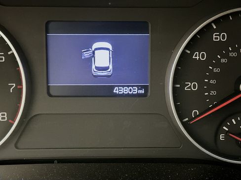 Used 2023 Kia Seltos S FWD image 19