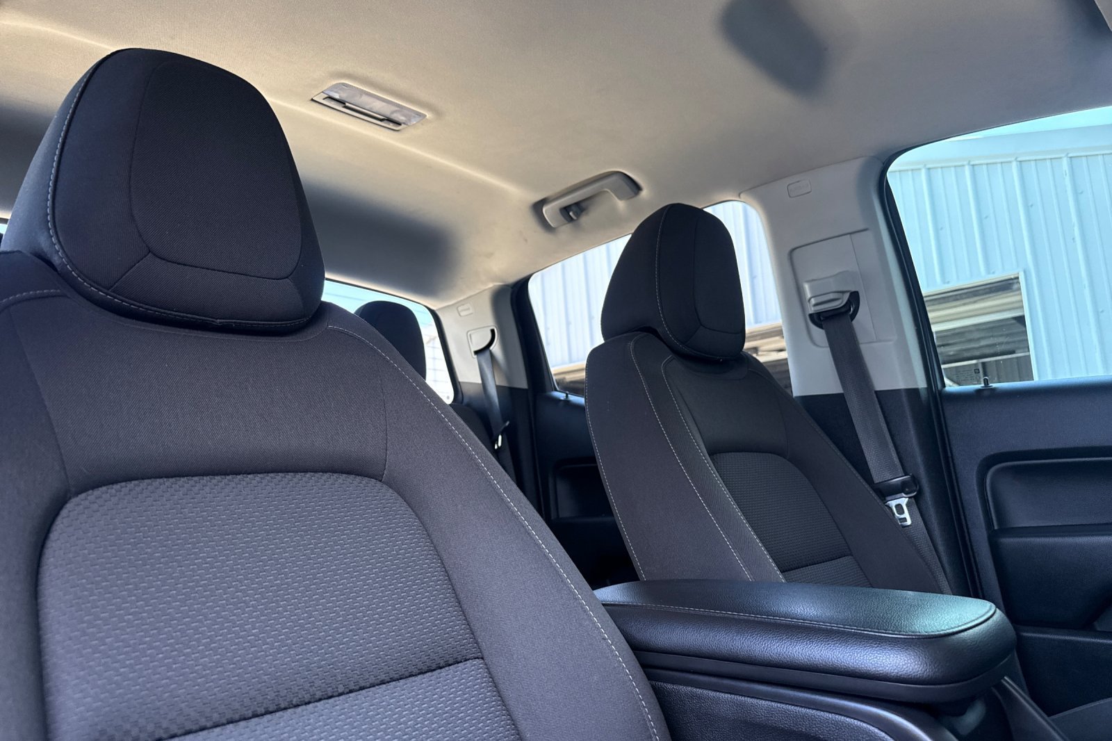 Used 2018 Chevrolet Colorado LT w/ LT Convenience Package AWD/4WD image 18