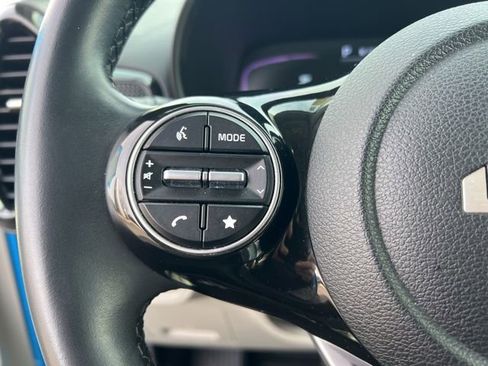 Certified 2023 Kia Soul EX image 15