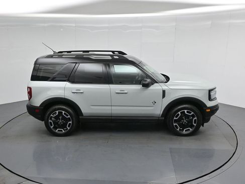 Used 2022 Ford Bronco Sport Outer Banks w/ Tech Package AWD/4WD image 43