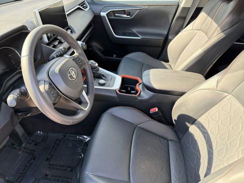 Used 2023 Toyota RAV4 Adventure image 21