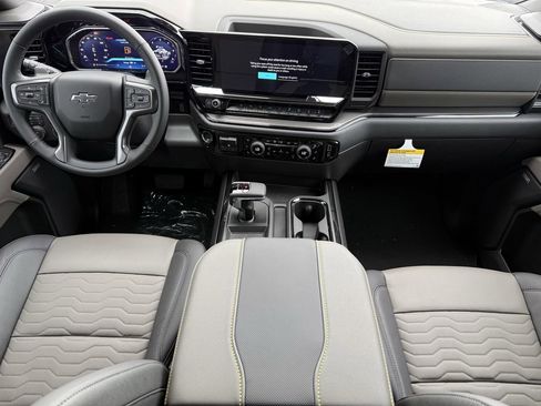 New 2026 Chevrolet Silverado 1500 ZR2 image 10
