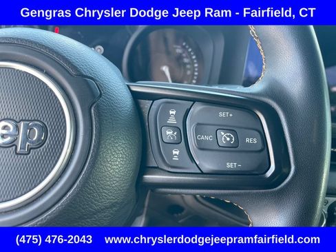 Used 2024 Jeep Wrangler Unlimited w/ Convenience Group AWD/4WD image 49