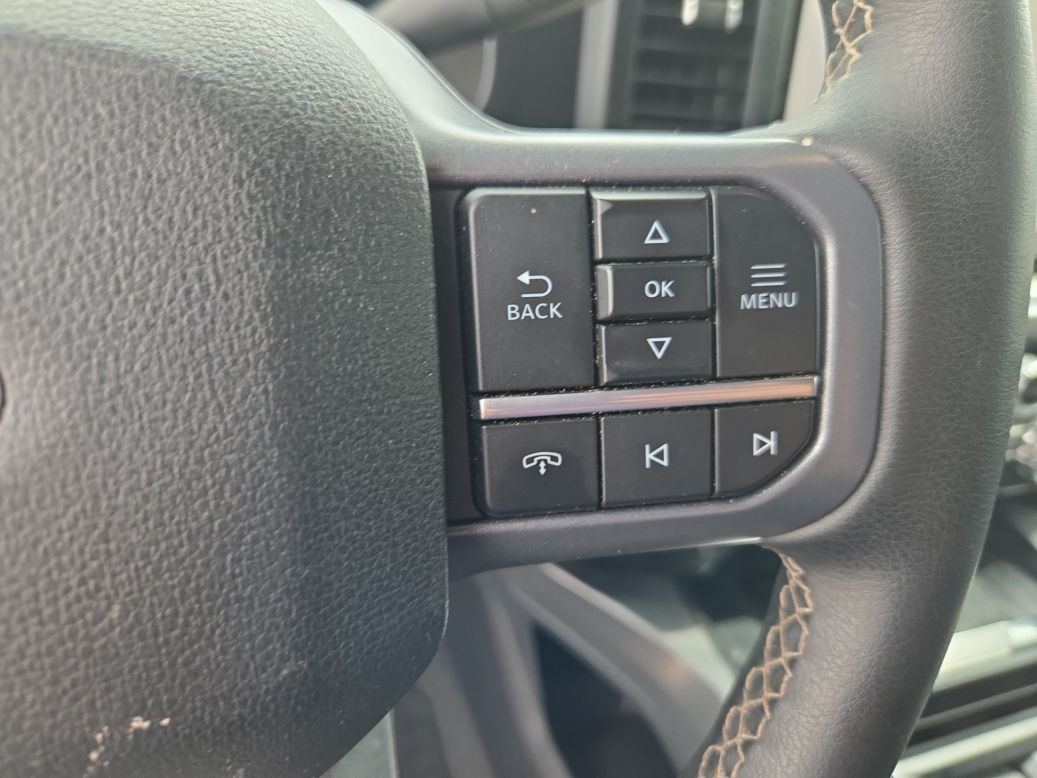 Used 2025 Ford F250 Lariat w/ Lariat Ultimate Package AWD/4WD image 27