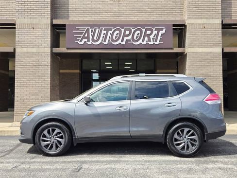 Used 2016 Nissan Rogue SL w/ SL Premium Package image 5