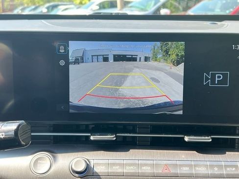 Used 2024 Hyundai Kona SEL image 15