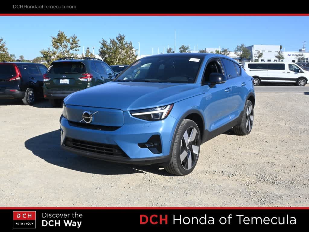 Used 2023 Volvo C40 P8 Recharge Ultimate w/ Protection Package Premier AWD/4WD image 1