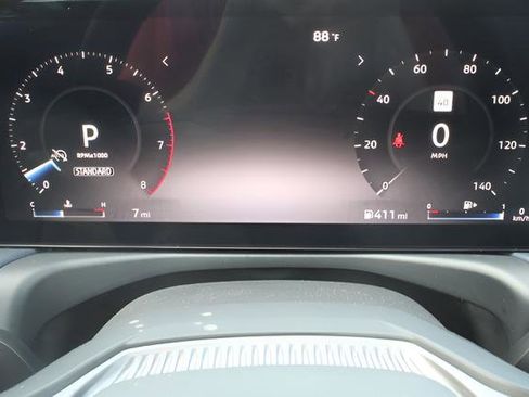 New 2026 Nissan Sentra SL FWD image 30