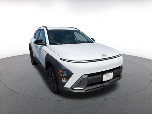 Used 2026 Hyundai Kona SEL Sport FWD image 3