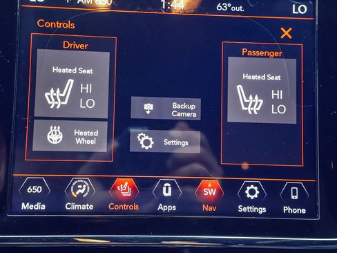 Used 2021 Jeep Grand Cherokee Laredo X image 8