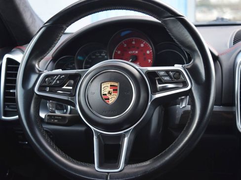 Used 2017 Porsche Cayenne GTS AWD/4WD image 42