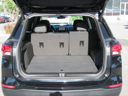 Used 2022 Chevrolet Equinox Premier AWD/4WD image 34