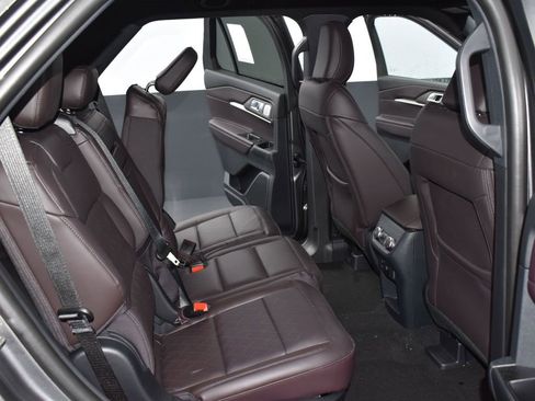 New 2026 Ford Explorer Platinum image 14