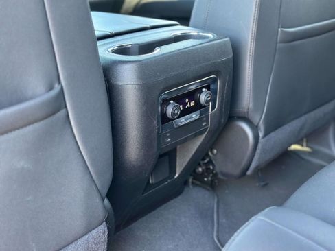 Used 2025 Chevrolet Tahoe LT AWD/4WD image 9