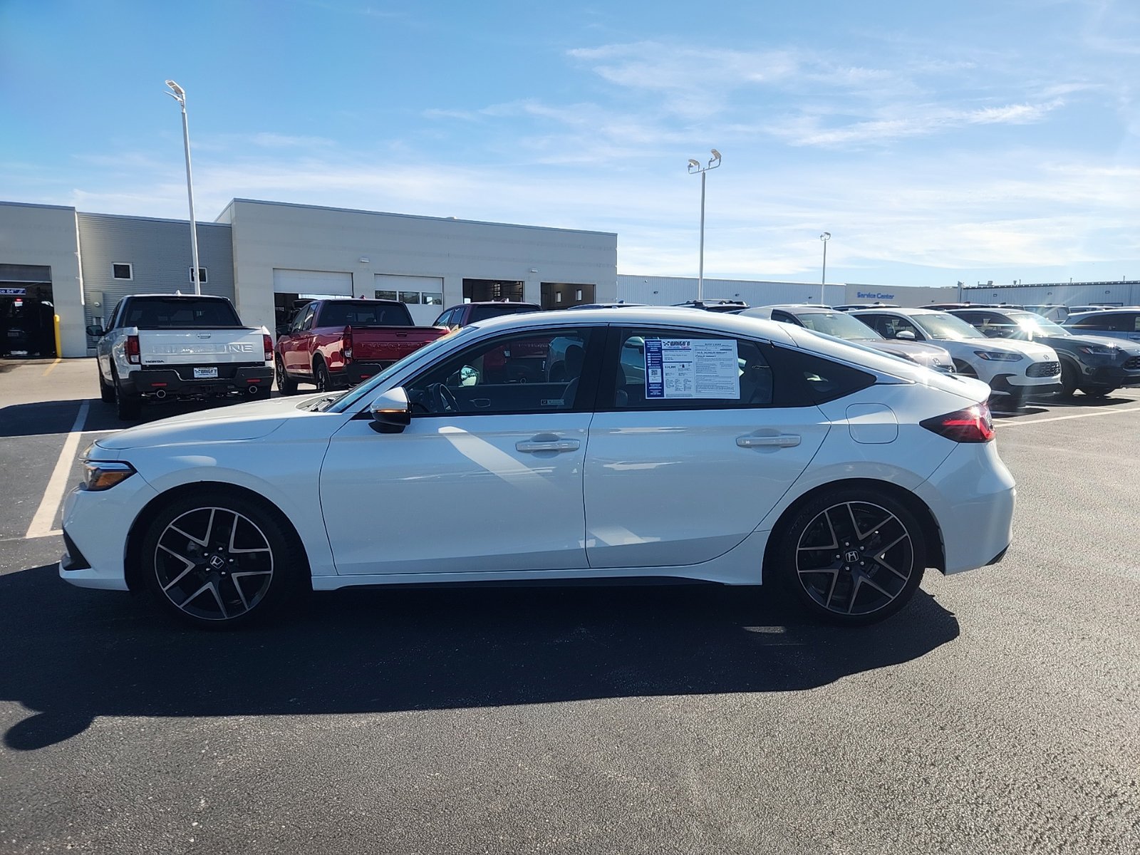 Used 2022 Honda Civic Sport Touring image 3