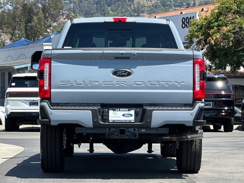 New 2026 Ford F250 Lariat w/ Black Appearance Package AWD/4WD image 4