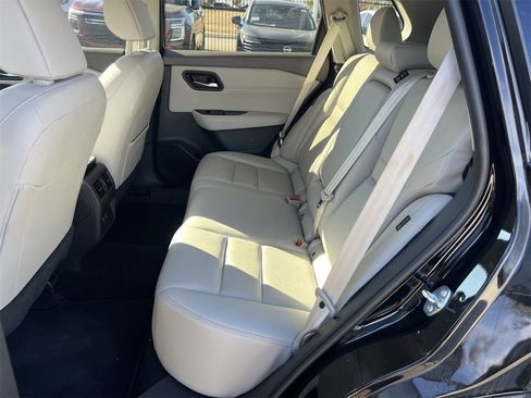 Certified 2024 Nissan Rogue SL image 12