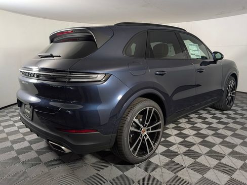 New 2026 Porsche Cayenne AWD/4WD image 7
