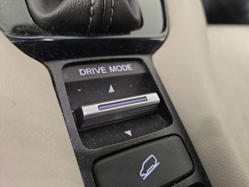 Used 2023 Honda HR-V LX image 23