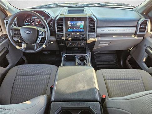 Used 2022 Ford F350 XLT w/ XLT Premium Package image 15