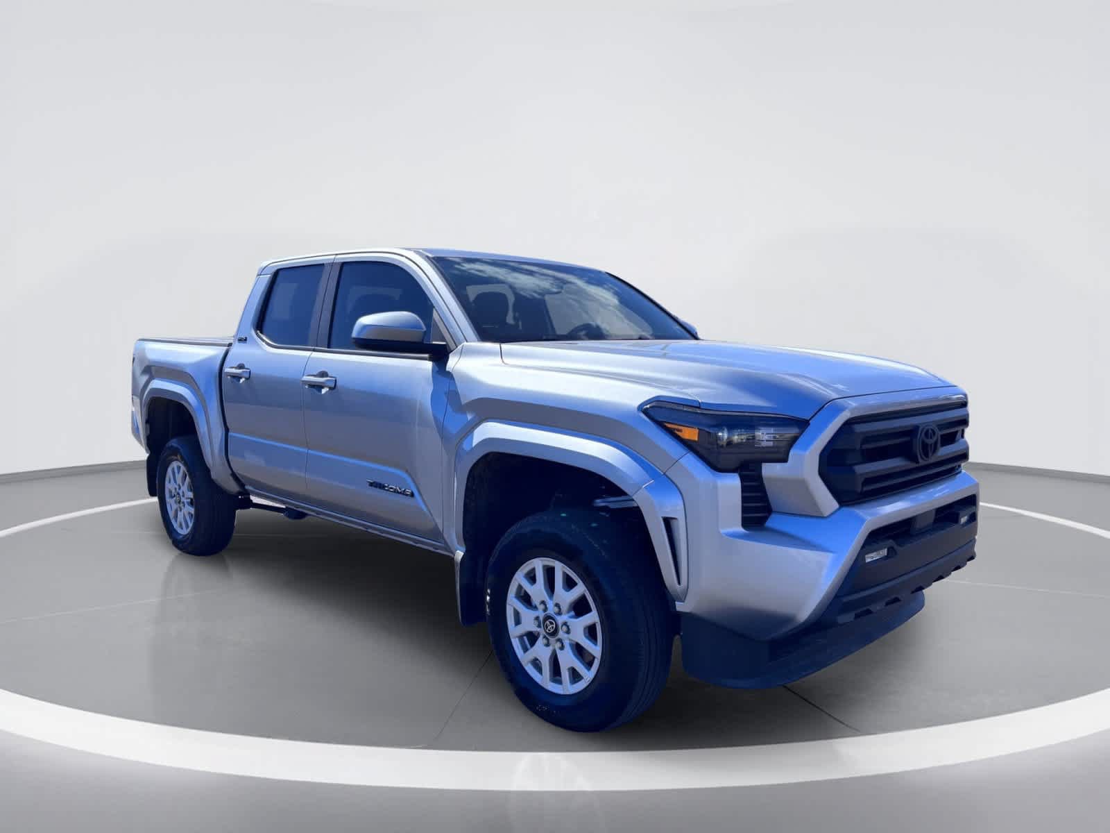 Used 2026 Toyota Tacoma SR5 AWD/4WD image 7