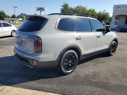 Used 2024 Kia Telluride SX Prestige X-Pro image 4