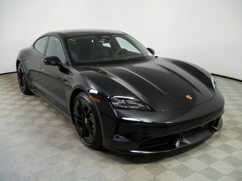 New 2026 Porsche Taycan RWD image 28