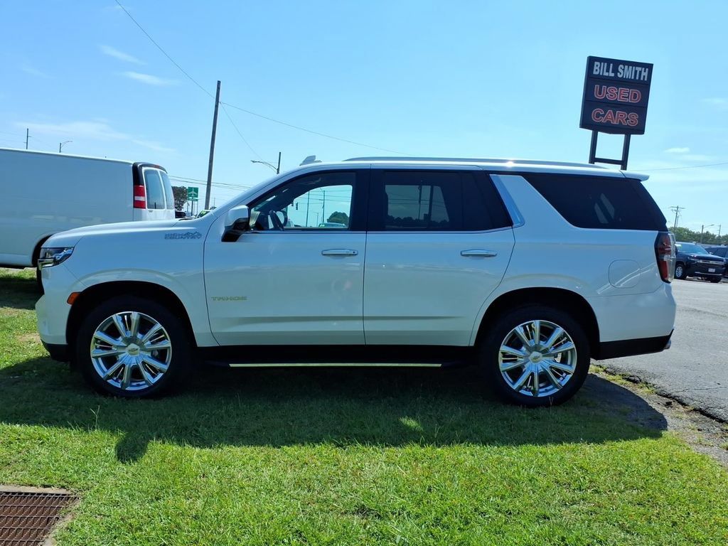 Used 2023 Chevrolet Tahoe High Country AWD/4WD image 4