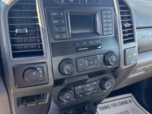 Used 2020 Ford F250 XL w/ Power Equipment Group image 13