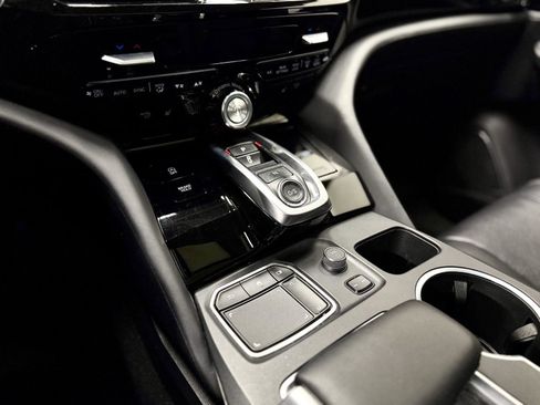 Used 2023 Acura MDX FWD w/ Technology Package image 23